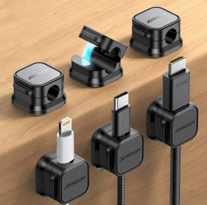 Magnetic Cable Dock